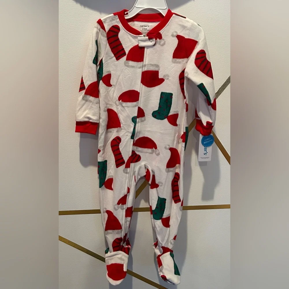 Carters Baby Christmas PJ Footie Santa hat Stockings sz 24mo